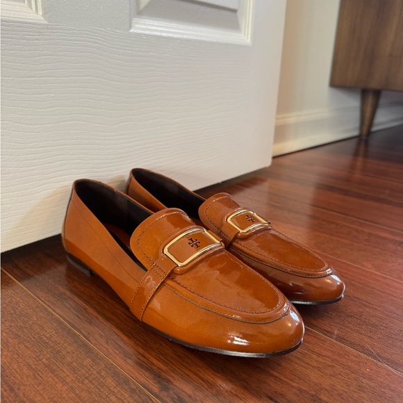 Tory Burch Leather Shoes - Runs Narrow - Picture 3 of 5